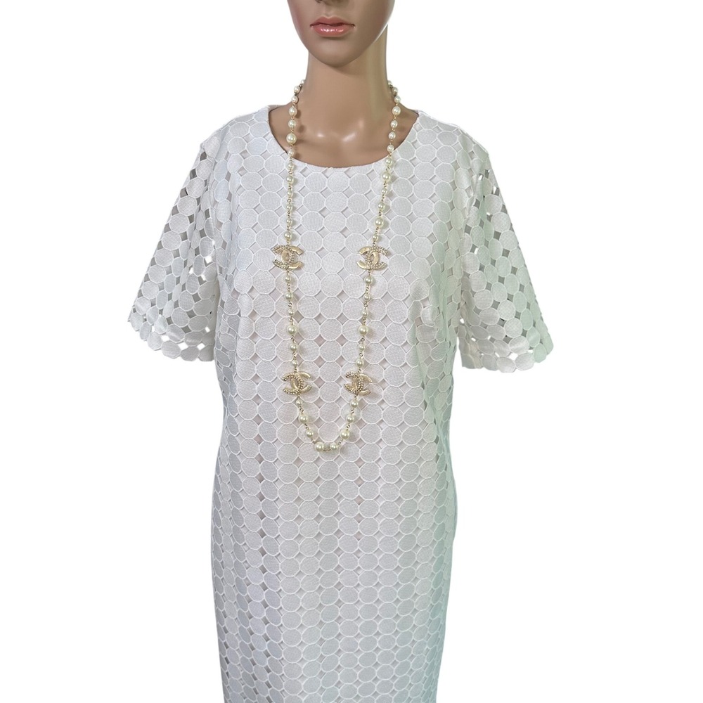 Banana Republic Petite White Scalloped Eyelet Sheath Dress Size 8 - Picture 2 of 7
